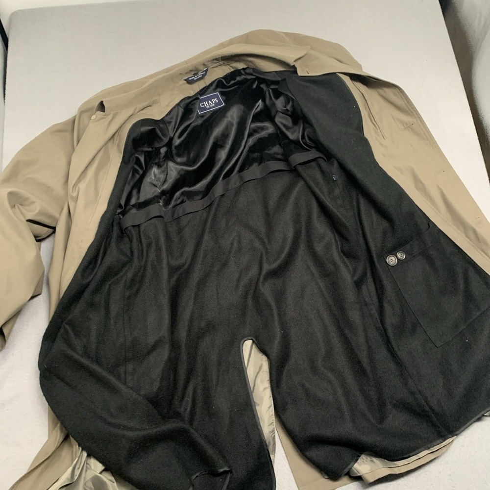 Chaps Men's Classic Trench Coat Size 42L Jacket Belted Removable Liner Khaki - Picture 3 of 10